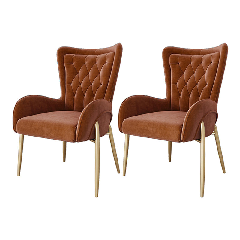 El comedor del metal de Glam preside la silla tapizada del brazo lateral para el uso en el hogar