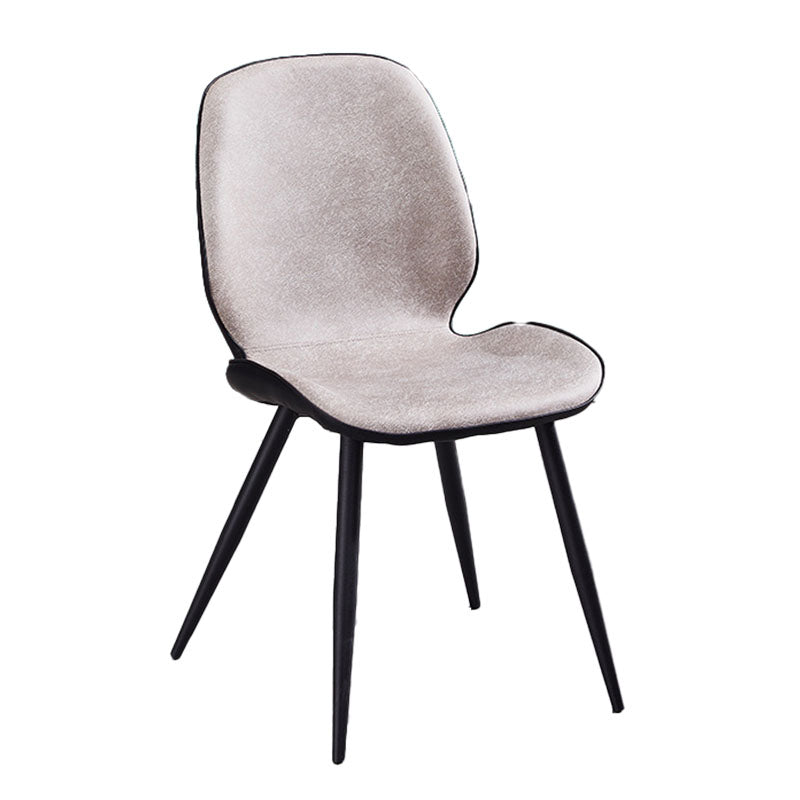 La parte posterior sólida sin brazos del diseño minimalista preside el cuero de la microfibra que cena la silla lateral
