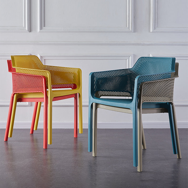 Scandinavische plastic keuken eetkamer leunstoel stoere rugstoel