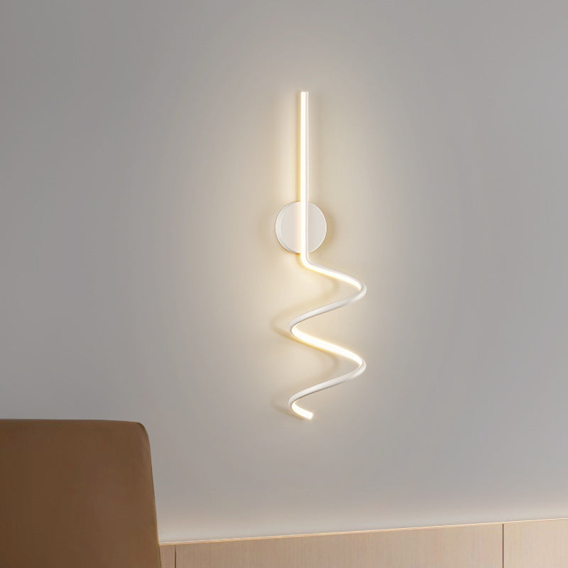 Éclairage mural de forme de ligne Éclairage de surface métallique minimaliste LED pour le couloir