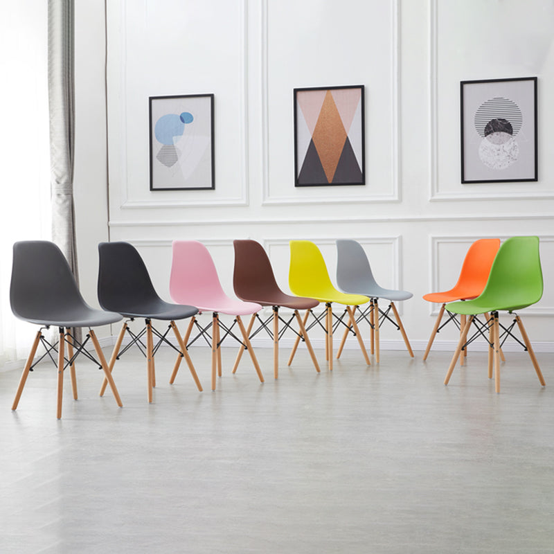 Sedia in legno scandinavo interno-outdoor.