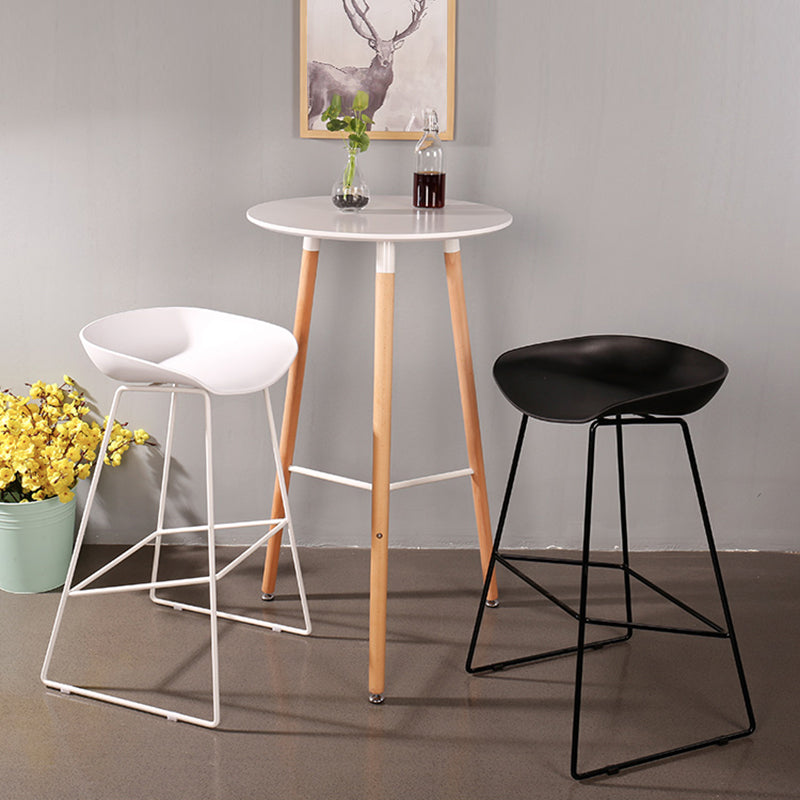 Taburete de bar de hierro de estilo moderno con reposapiés, taburete de bar Bristol para cocina