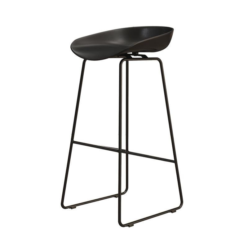 Modern Style Iron Bar Stool with Footrest Nordic Style Tavern Simple Bar Stool