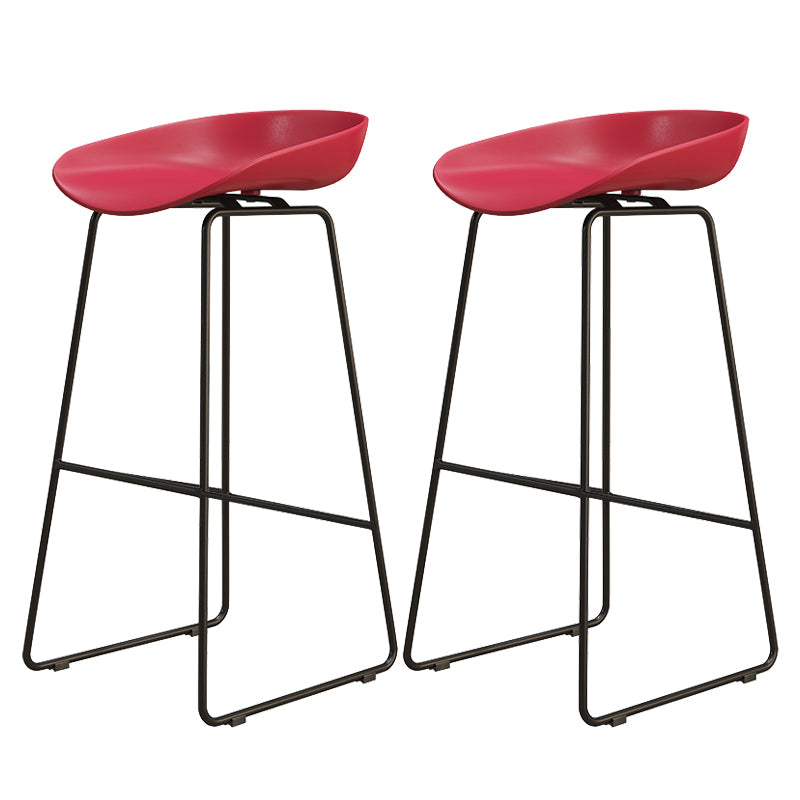Modern Style Iron Bar Stool with Footrest Nordic Style Tavern Simple Bar Stool