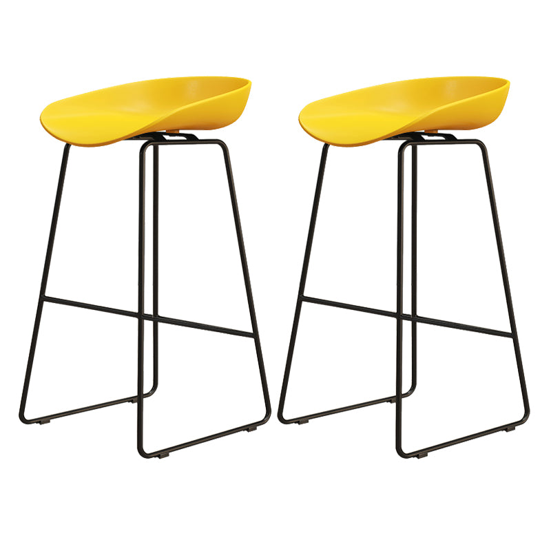 Modern Style Iron Bar Stool with Footrest Nordic Style Tavern Simple Bar Stool