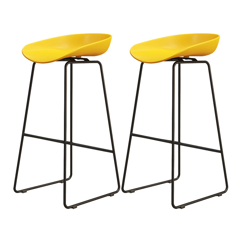 Modern Style Iron Bar Stool with Footrest Nordic Style Tavern Simple Bar Stool