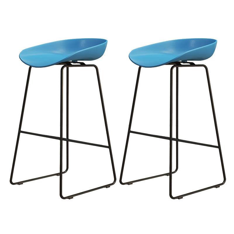 Modern Style Iron Bar Stool with Footrest Nordic Style Tavern Simple Bar Stool