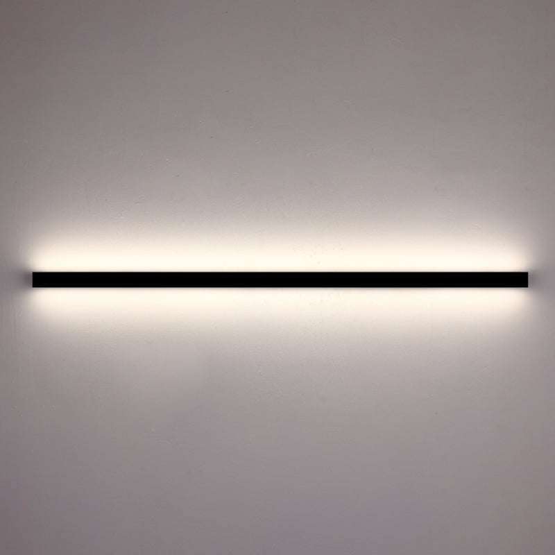 Linear Shape Metal Wall Sconce Modern Style 1- Light Wall Mount Light in Black