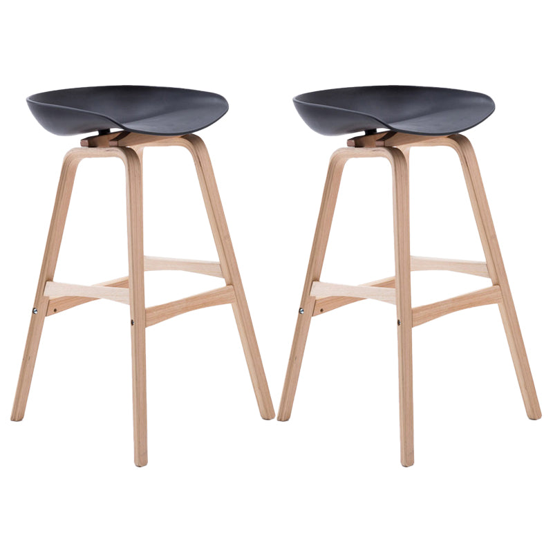 Scandinavia Style Bar-stool Wooden Legs PP Seat for Restaurant Bar