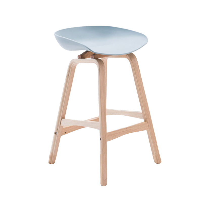 Scandinavia Style Bar-stool Wooden Legs PP Seat for Restaurant Bar