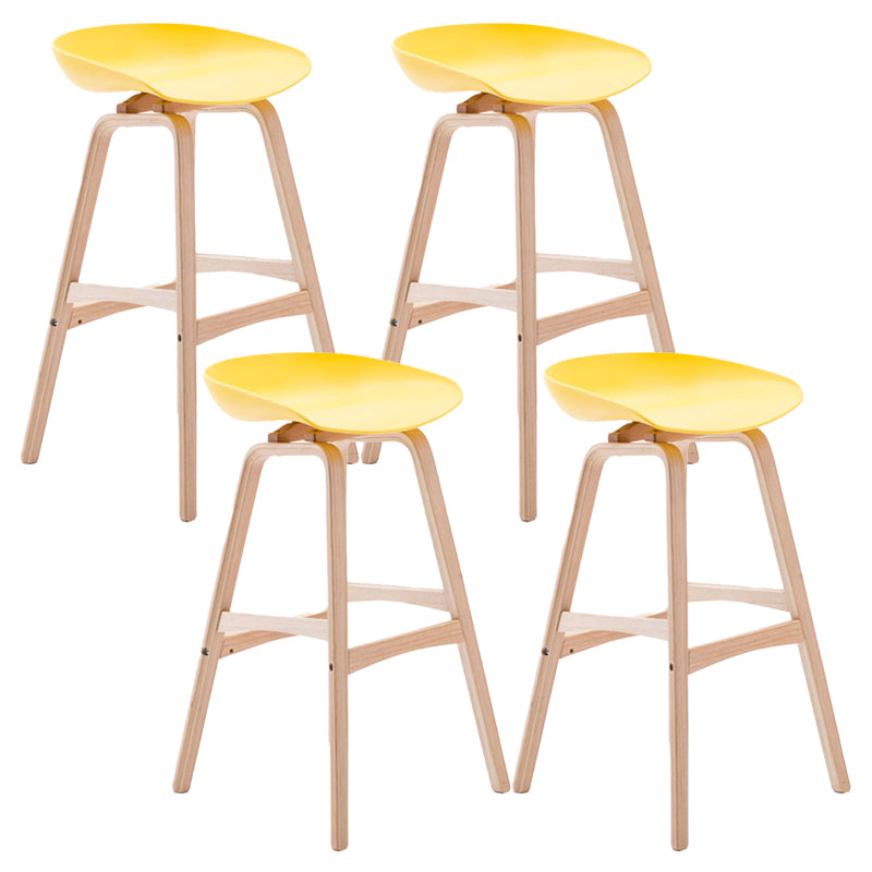 Scandinavia Style Bar-stool Wooden Legs PP Seat for Restaurant Bar