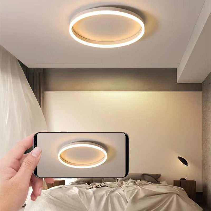 Circular Flush Mount Ceiling Light Metal LED Modern Flush Mount Light for Bedroom