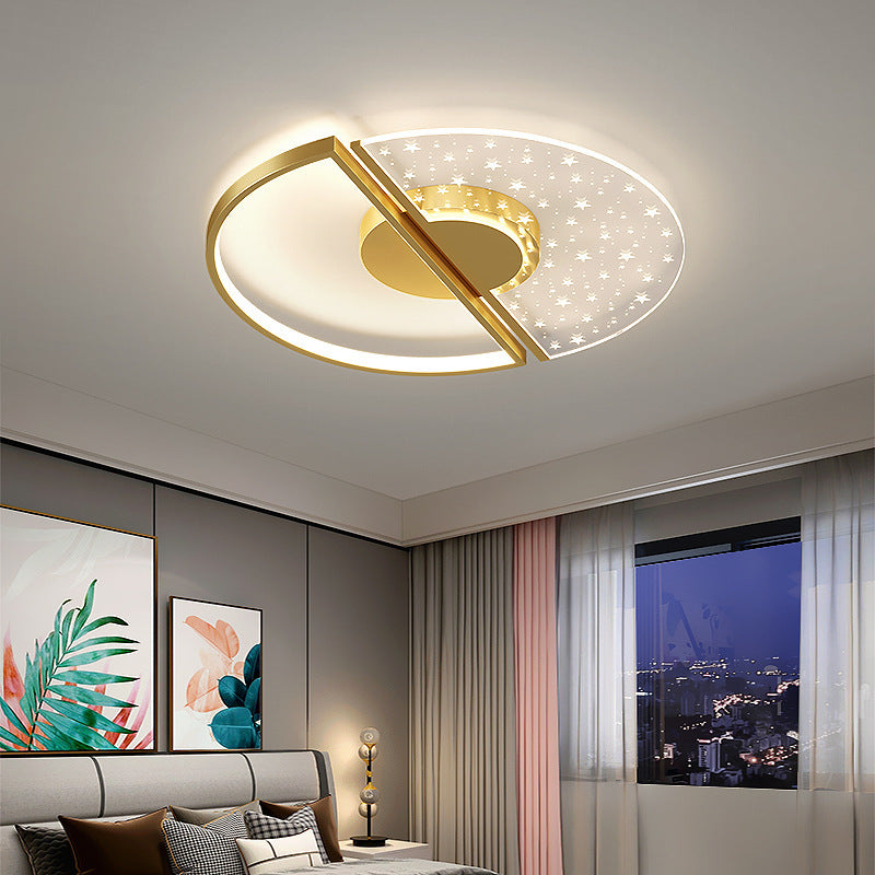 Nordic-Style Circle Ceiling Light Fixture Metal LED Bedroom Ceiling Mounted Light Fixture