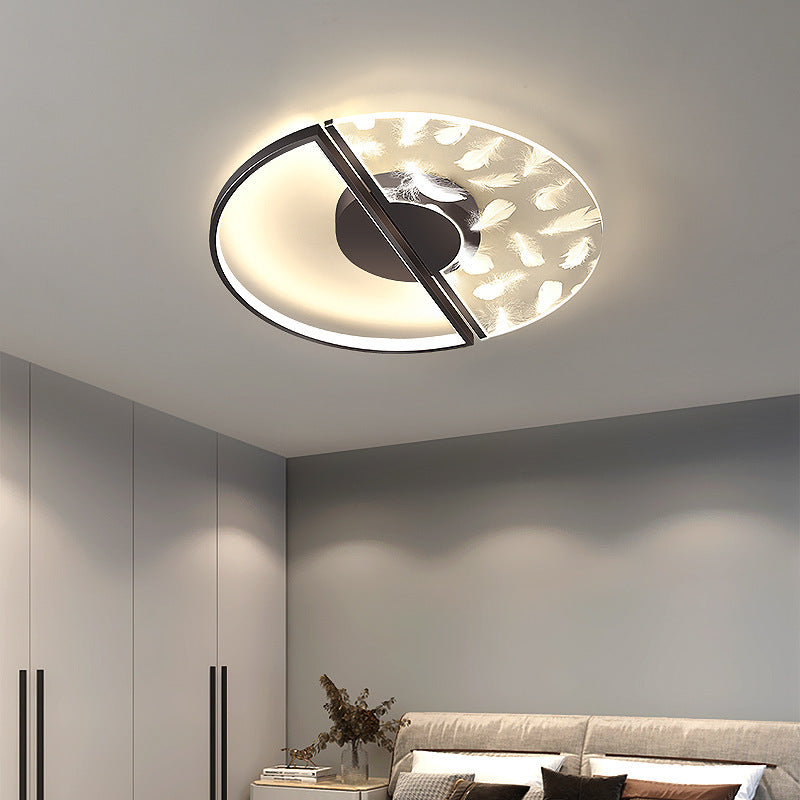 Nordic-Style Circle Ceiling Light Fixture Metal LED Bedroom Ceiling Mounted Light Fixture