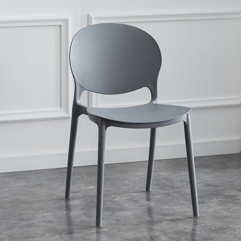 Silla escandinava de plástico para interior y exterior, silla lateral con respaldo abierto