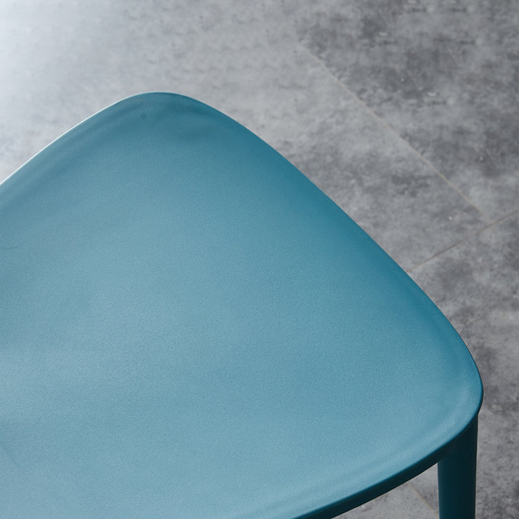 Silla escandinava de plástico para interior y exterior, silla lateral con respaldo abierto
