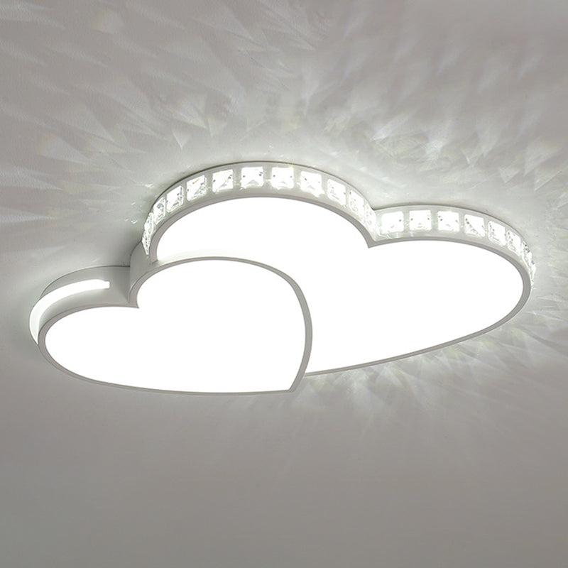 Plafoniera da incasso a forma di cuore in cristallo. Moderna illuminazione da incasso a 2 luci in bianco