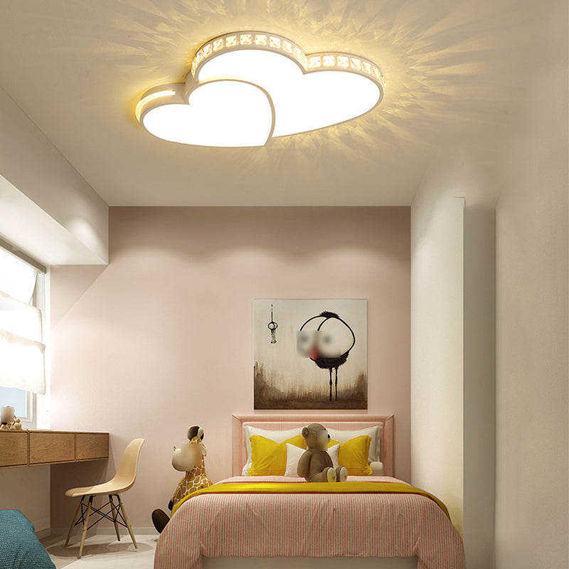 Plafoniera da incasso a forma di cuore in cristallo. Moderna illuminazione da incasso a 2 luci in bianco