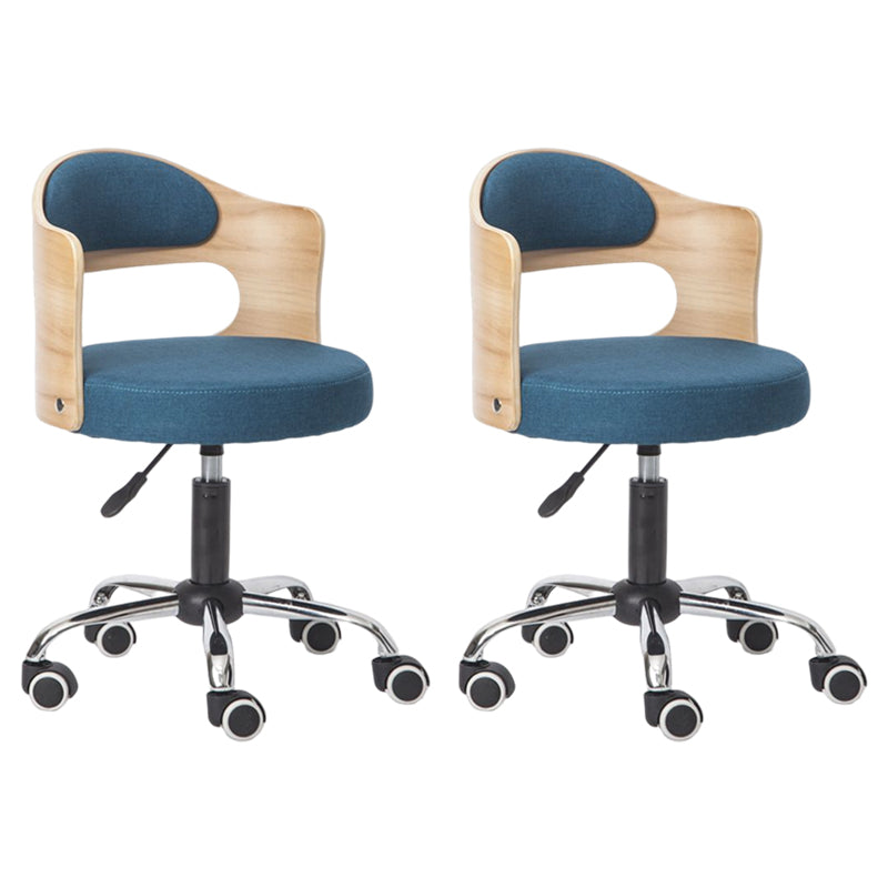 Tabouret de bar en acier de tabouret de comptoir relevable rotatif moderne avec coussin