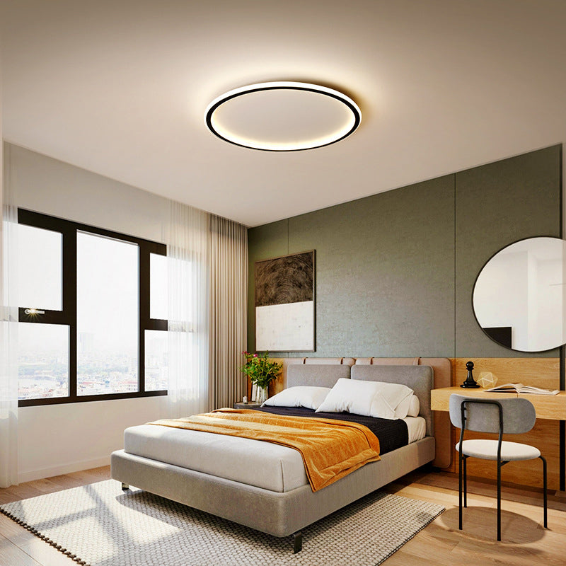 Contemporary Round Flush Light Metal 1 Light Flush Mount Ceiling Fixture in Black