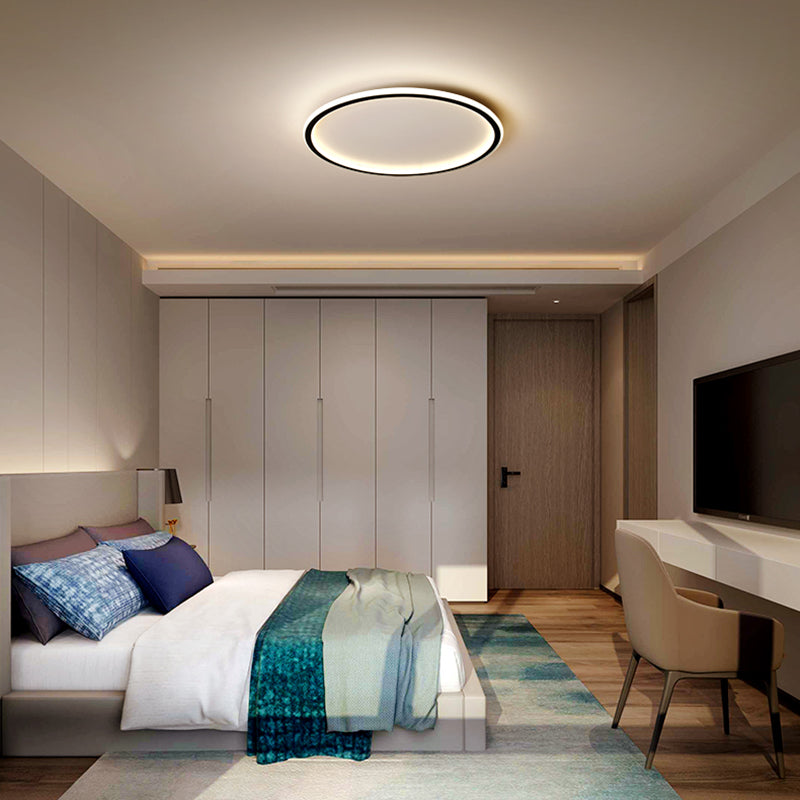 Contemporary Round Flush Light Metal 1 Light Flush Mount Ceiling Fixture in Black