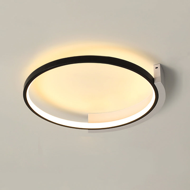 Circle Ceiling Light Fixture Modern Style LED Metal Ceiling Mounted Light
