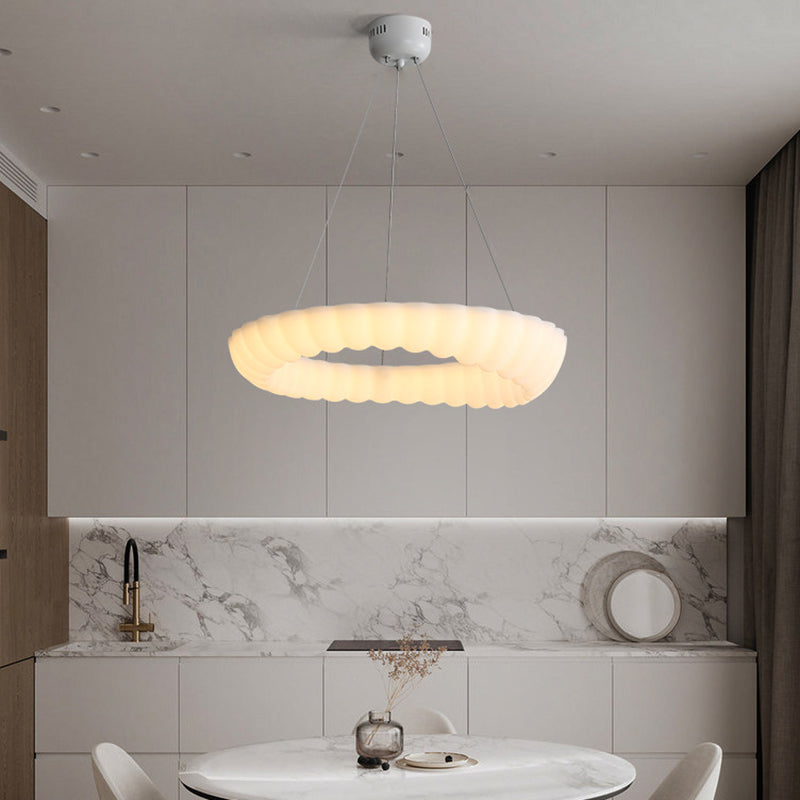 Circle Metal Ceiling Hanging Light Nordic Style LED White Ceiling Pendant Light