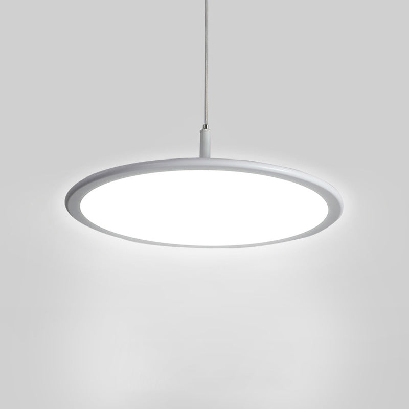 Salle de salle à manger en forme de disque