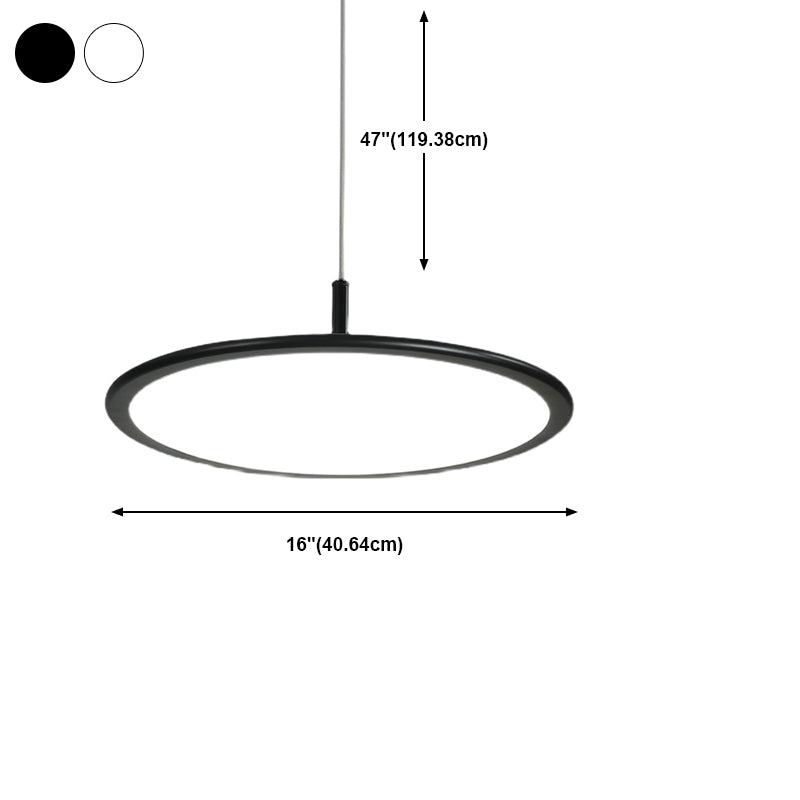 Salle de salle à manger en forme de disque