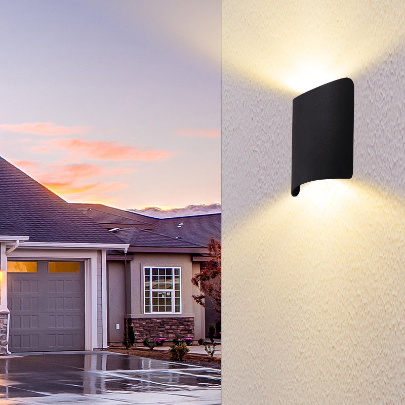 Zeitgenössische Aluminium -Wandleuchte 8,5 "hoch 2 Leuchten LED -Wandscheibe für draußen