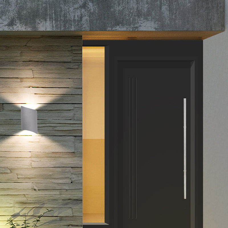 Zeitgenössische Aluminium -Wandleuchte 8,5 "hoch 2 Leuchten LED -Wandscheibe für draußen