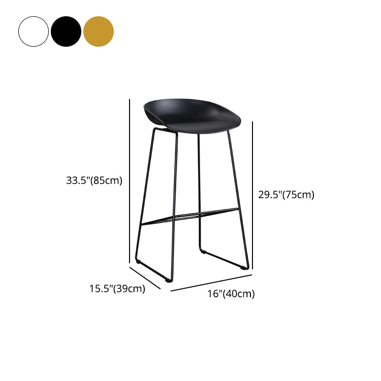 Modern Style Iron Bar Stool with Footrest Coffee Shop Casual Bar Stool