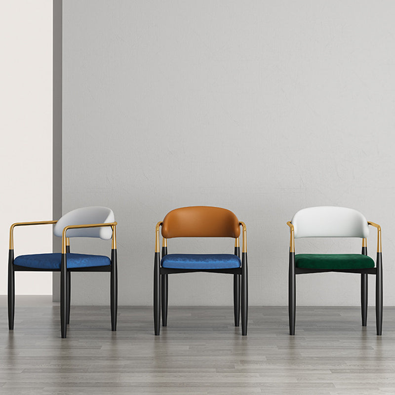 Silla de comedor casera tapizada contemporánea con respaldo abierto y acabado mate