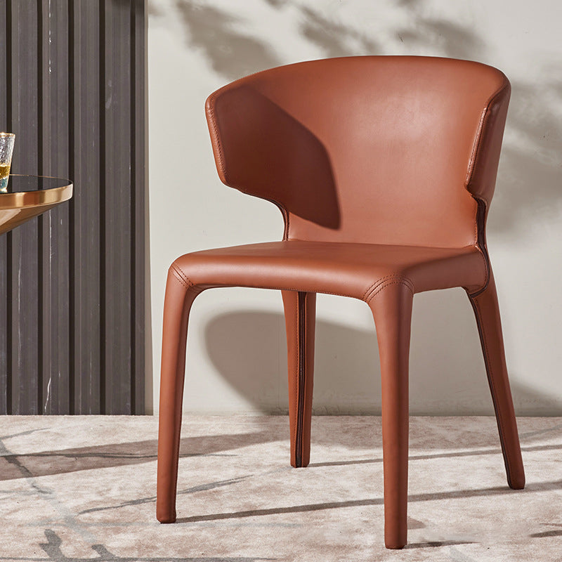Silla de comedor con respaldo mate y respaldo de cuero para el hogar, estilo diseñador