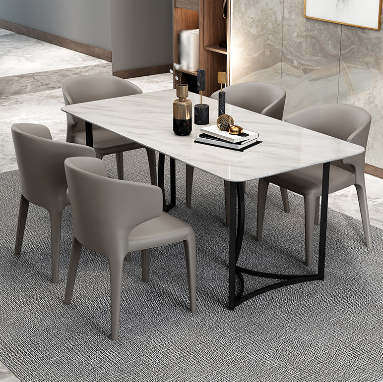Silla de comedor con respaldo mate y respaldo de cuero para el hogar, estilo diseñador