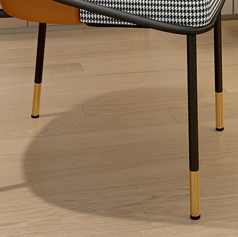 Glam metalen eetgeloze stoel gestoffeerde zijstoelen voor thuisgebruik