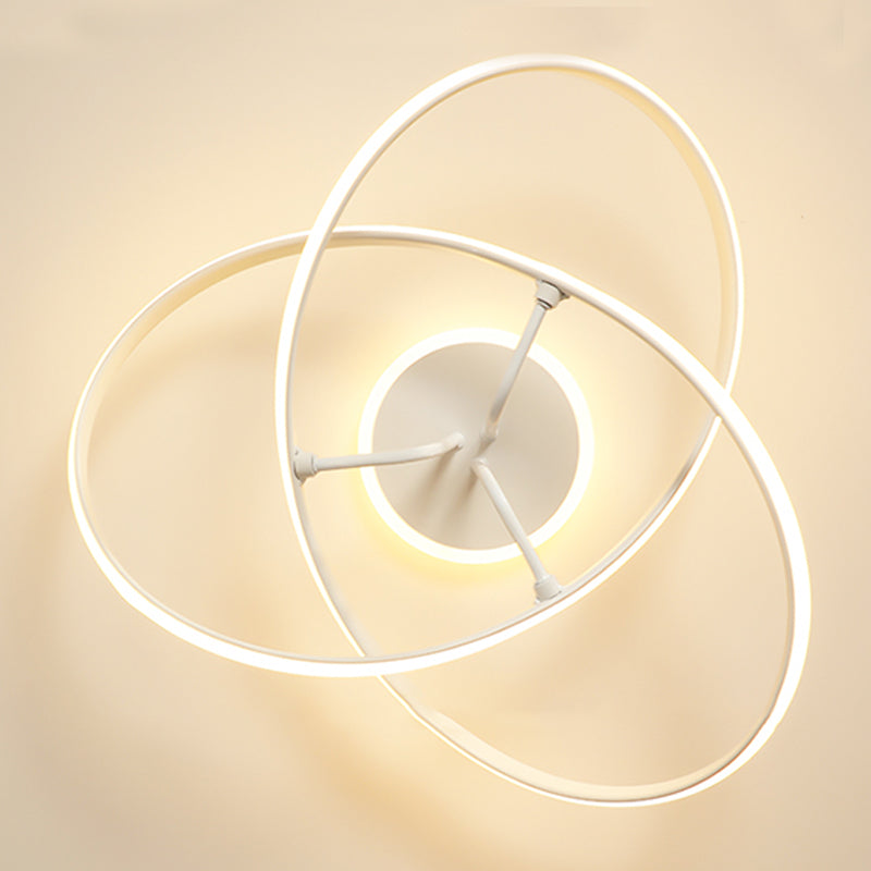 Moderne stijl lineaire vorm plafondarmaturen metaal 2 lichte plafondverlichting
