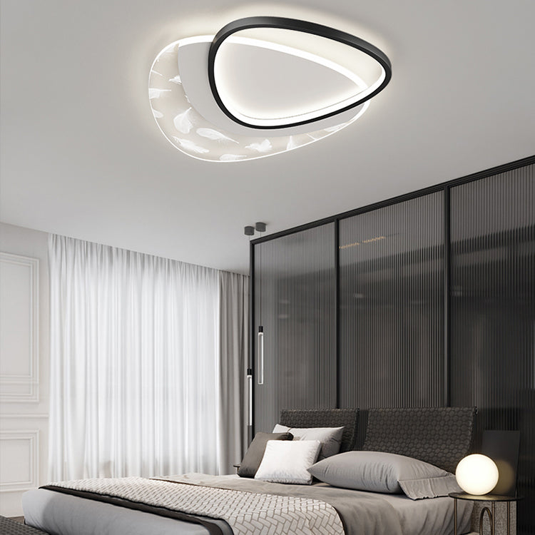 2 Light Triangular Ceiling Lamp Modern Style Metal Ceiling Lighting for Living Room