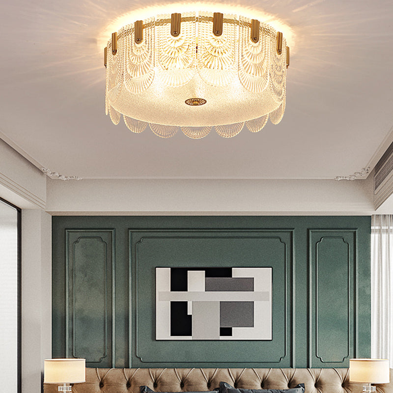 Gold Metal Flush Mount Light Armaturen Traditionele Drum Slaapkamer Flush Plafond Lampen met Glas Shade