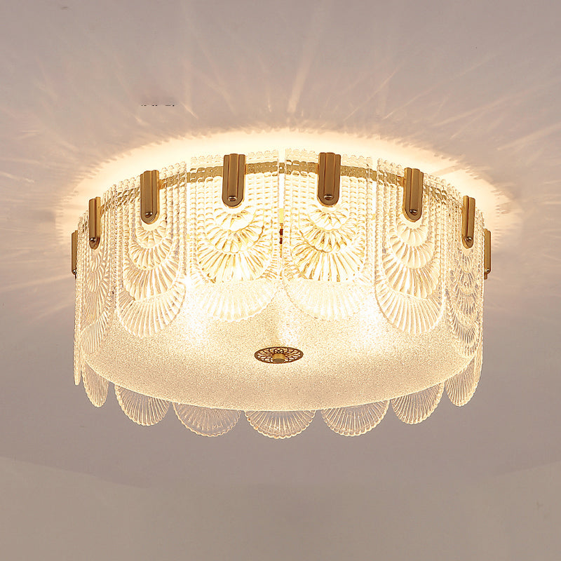 Gold Metal Flush Mount Light Armaturen Traditionele Drum Slaapkamer Flush Plafond Lampen met Glas Shade