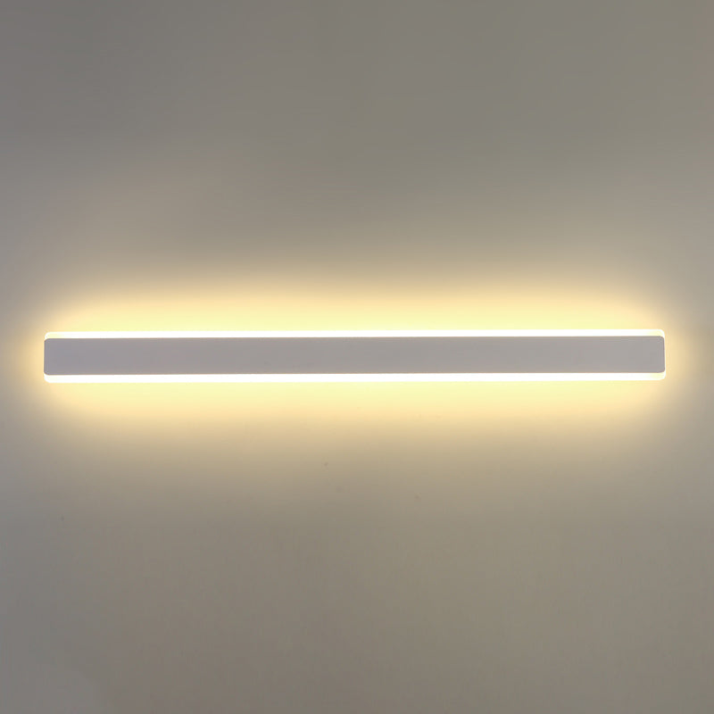 Linear Shade Metal Wall Sconce Modern Style Single Light Wall Mount Light