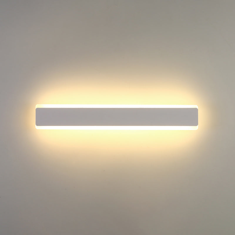 Linear Shade Metal Wall Sconce Modern Style Single Light Wall Mount Light