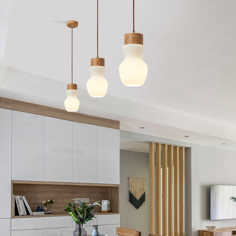 Lumières suspendues en verre Style moderne 1 Light suspendu montage de montage avec bois pour salle à manger