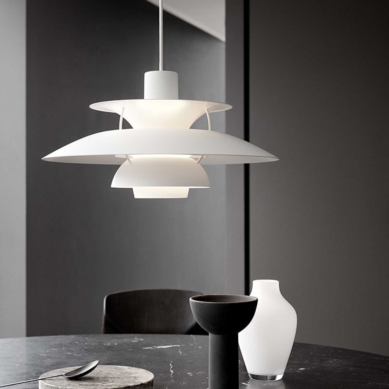 Colorful Metal Shape Hanging Light Modern Style Pendent Lighting Fixture for Sitting Room