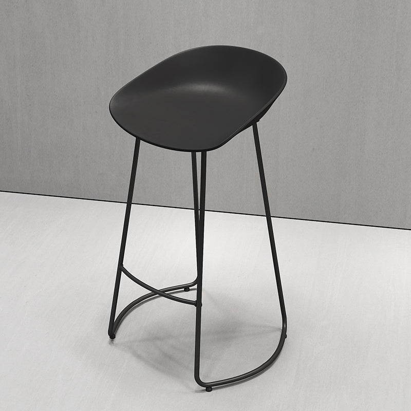 Modern Style Metal Bar Stool with Footrest and Low Back Cafe Creative Bar Stool
