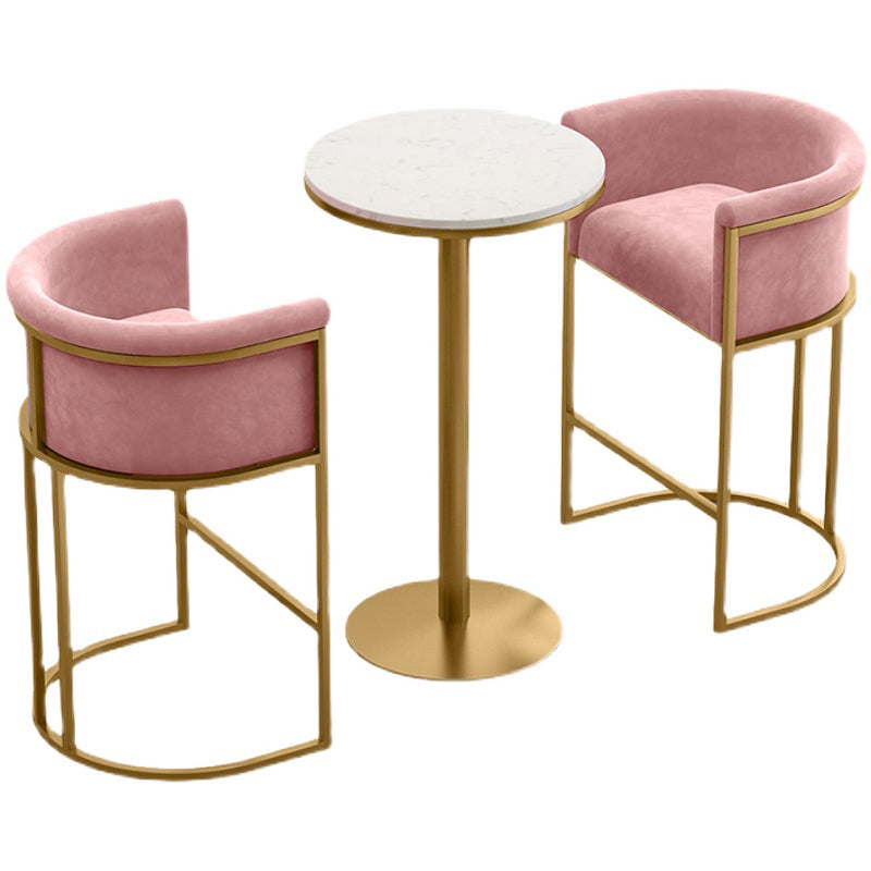 Taburete de bar con respaldo y reposabrazos Glam, taburete de bar de hierro para cafetería con cojín y pedal de terciopelo