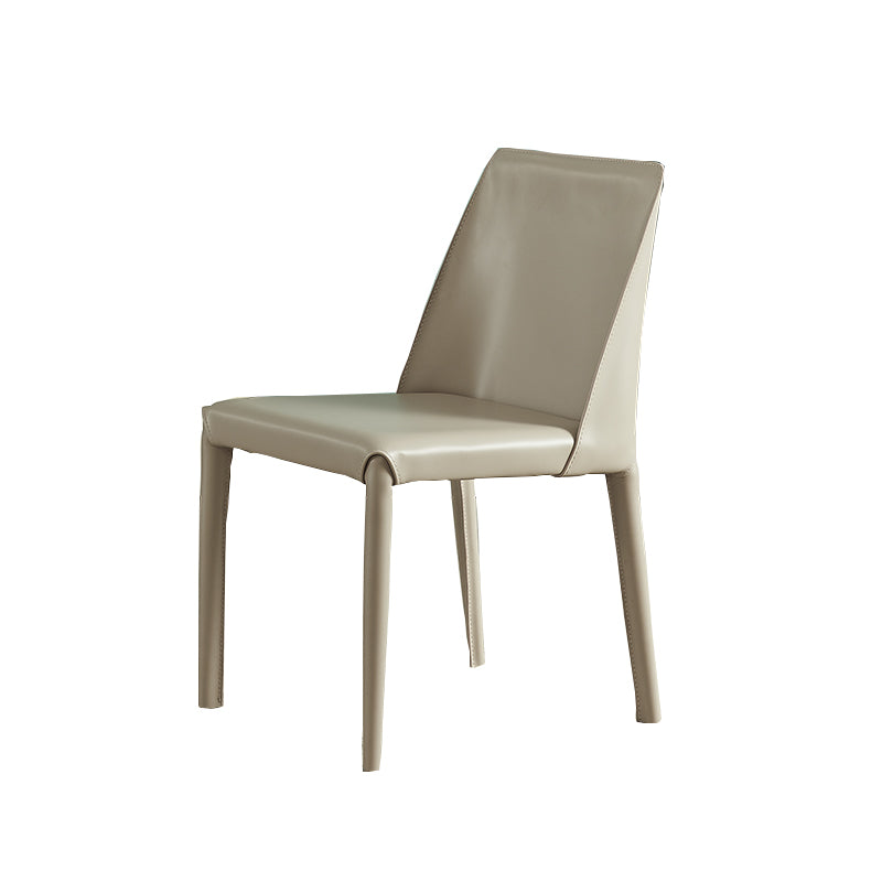 Silla sin brazos de comedor de metal contemporáneo, silla lateral de comedor de cuero para uso en restaurantes