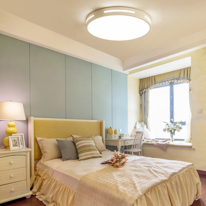 Minimalist LED Flush Mount Ceiling Light Round Shape Ceiling Lamp Fixture