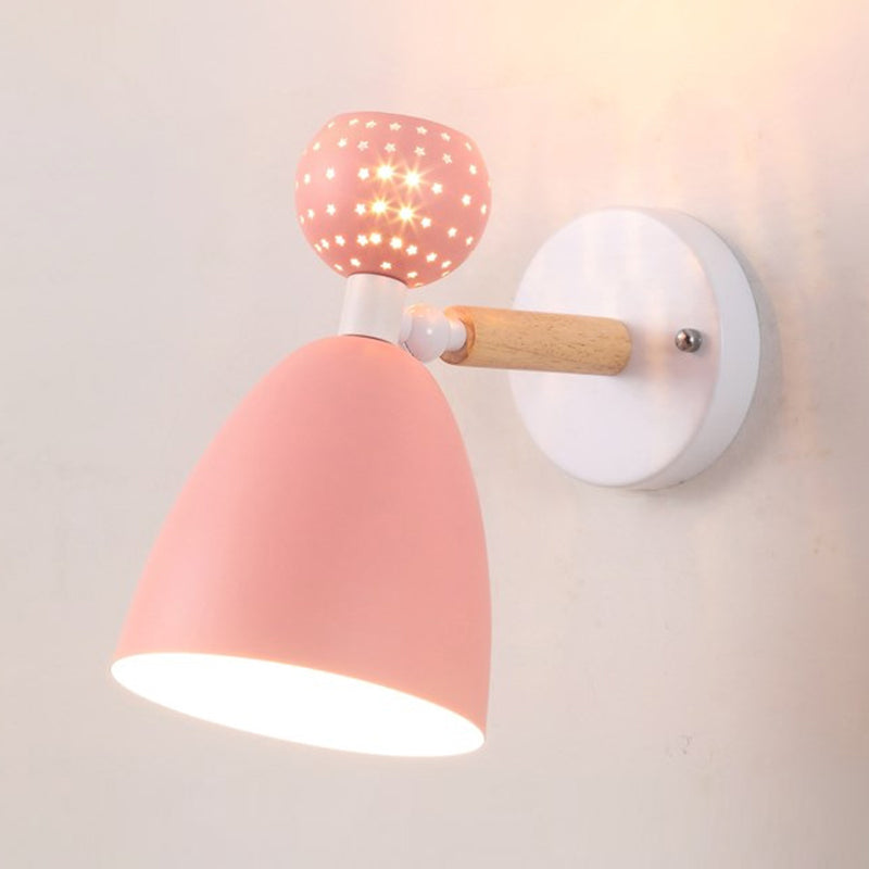 Mur en métal de style nordique clair