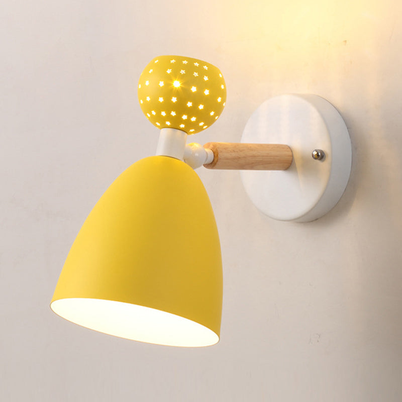 Mur en métal de style nordique clair